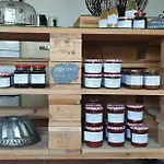 Landhof - Tierische Auszeit In Unseren Gemuetlichen