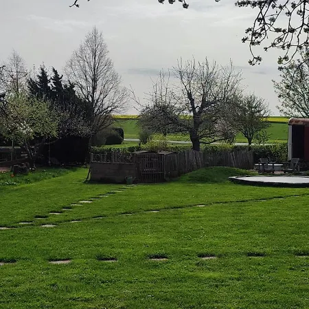 Landhof - Tierische Auszeit In Unseren Gemuetlichen Daire *