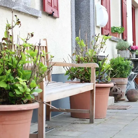 Landhof - Tierische Auszeit In Unseren Gemuetlichen * Lieg