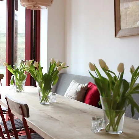 Landhof - Tierische Auszeit In Unseren Gemuetlichen