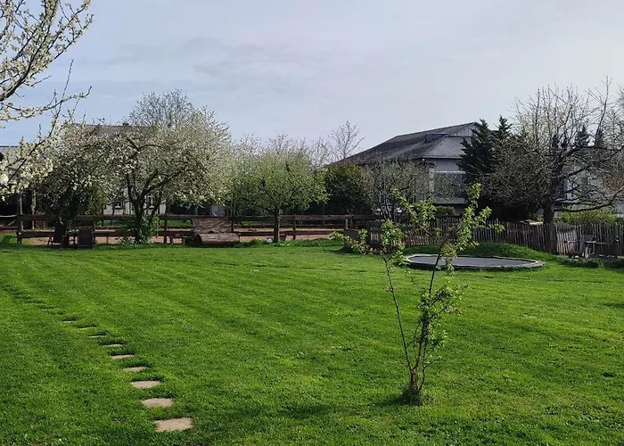 Landhof - Tierische Auszeit In Unseren Gemuetlichen Apartament